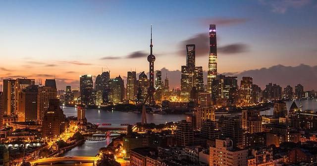 中国最繁华的城市,定居着10万日本人,自称这里