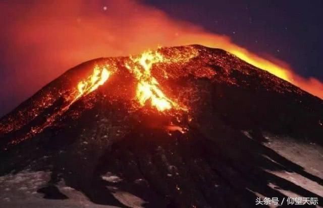 超级火山！基拉韦厄火山爆发的最新照片，熔岩温度高达2千度！