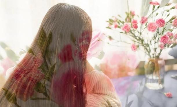 老婆，婚都结了，就把彩礼钱还给我妈吧，她攒点钱也不容易!