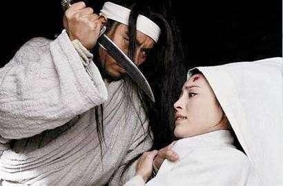 先扯开她的衣裳?潘金莲到死也不知道,竟有此玄机