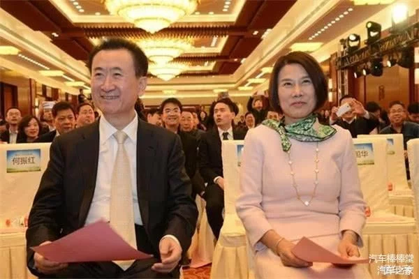 澳门金沙开户;董明珠跟王健林、刘强东“借钱”30亿造车 澳门金沙开户;董明珠跟王健林、刘强东“借钱”30亿造车