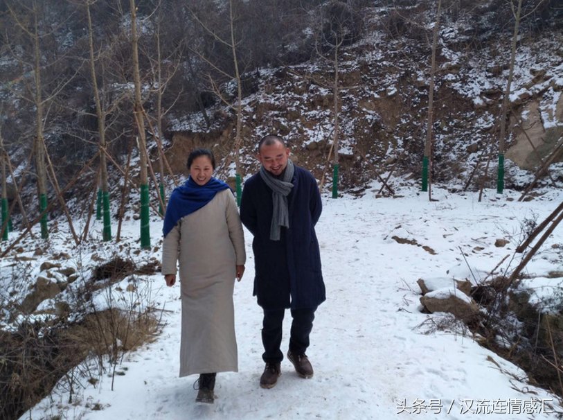 禅师还俗后携妻子隐居终南山，大家都向往但首先得努力挣钱