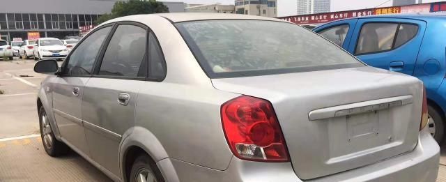 几千块钱的二手车