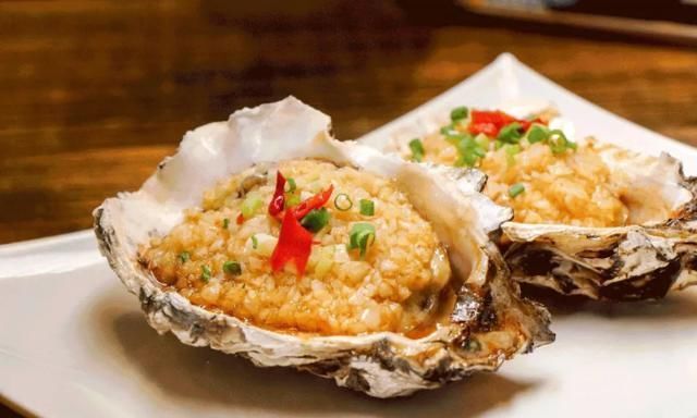 在台山少不了吃海鲜,教你吃海鲜技巧,卖海鲜的