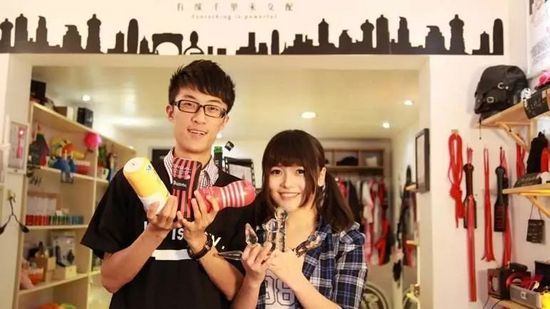靠农村大妈一年赚10亿!中国情趣内衣小镇,承包有穿什么情趣内衣禁忌图片