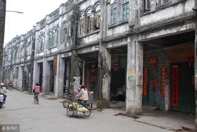踏遍青山寻古城，古城湮没在历史中