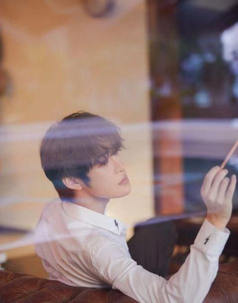 周士原全新单曲上线,亲自操刀词曲实力宠粉 nba买球网站