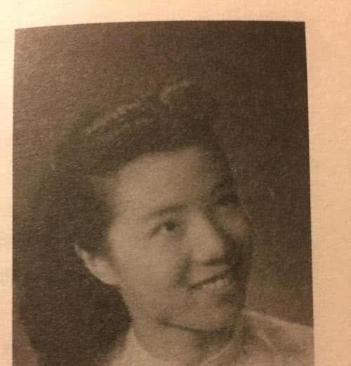 她是民国最痴情的女作家,初恋18岁阵亡,而她一辈子未婚 盈丰平台