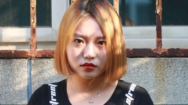 李雪琴的低俗脱口秀，比赵本山嘲笑残疾人的小品高级万倍
