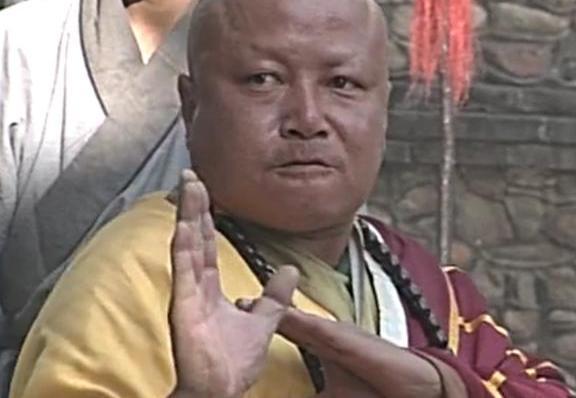 评书《白眉大侠》他作恶多端,到了电视剧中被