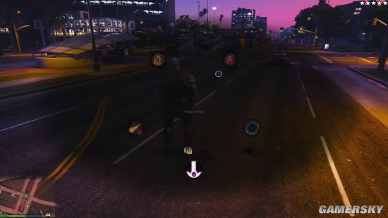 玩家制《GTA5》灭霸MOD 无限宝石秒天秒地