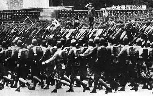 安倍自掘坟墓!作出逆历史潮流的疯狂之举,早晚