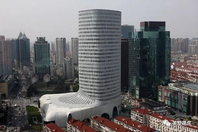 2018中国十大最丑建筑，丑出新高度，哪一个是你家的?