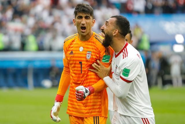 矛与盾之争:西班牙遇铁血防守形势危急,伊朗队