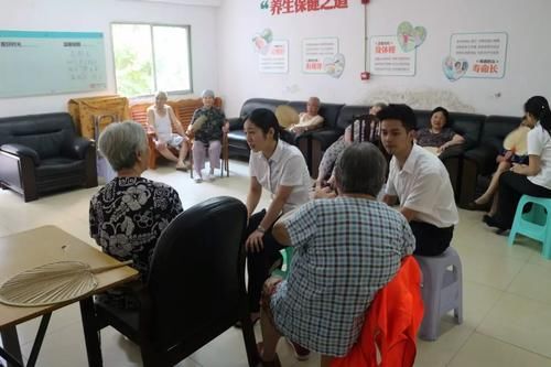 勇于担当社会责任,中银消费金融重庆中心开展