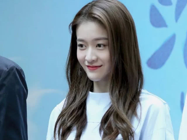 宋祖儿的学历,张子枫的学历,关晓彤的学历,网友