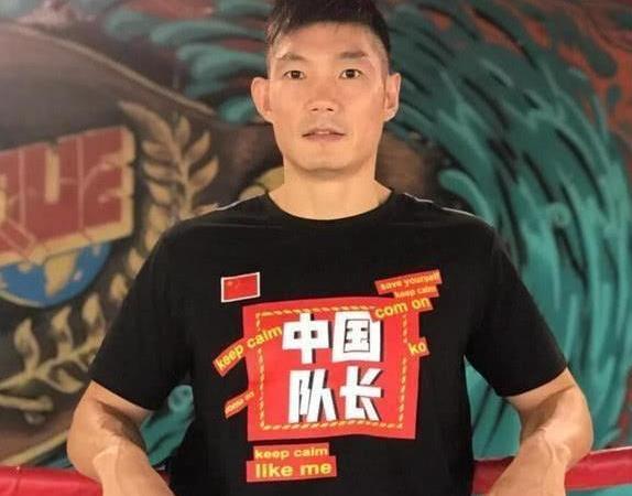 一直在跑!散打队长付高峰输比赛也输尊严,武林