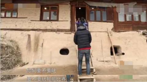 嗯哼当真色胆包天,竟想关门拥抱小山竹,邓伦