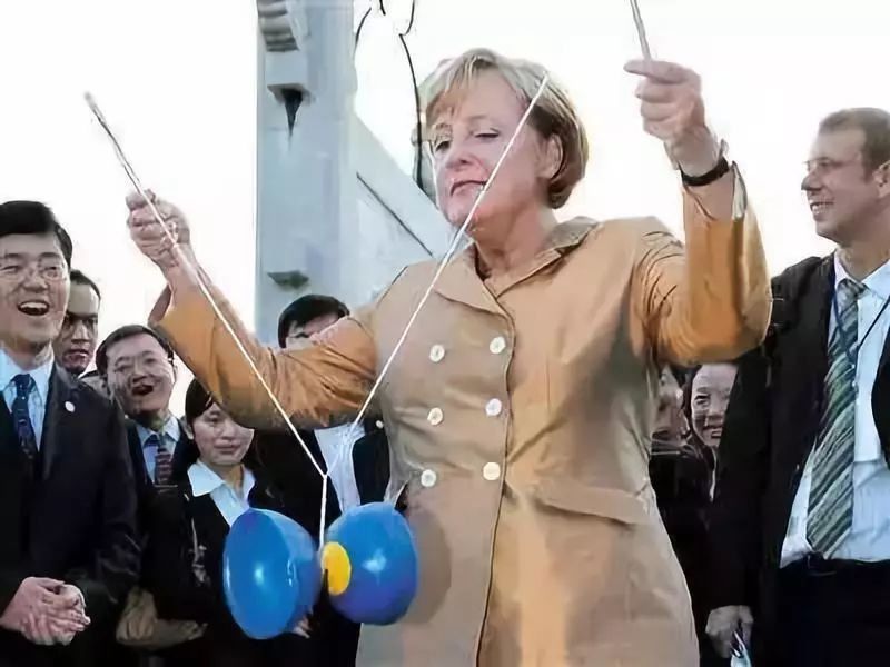 默克尔到过的中国城市，可能比你到过的都多……