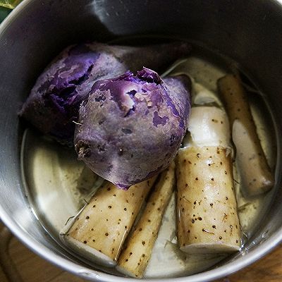 鸡蛋紫薯山药夹番茄