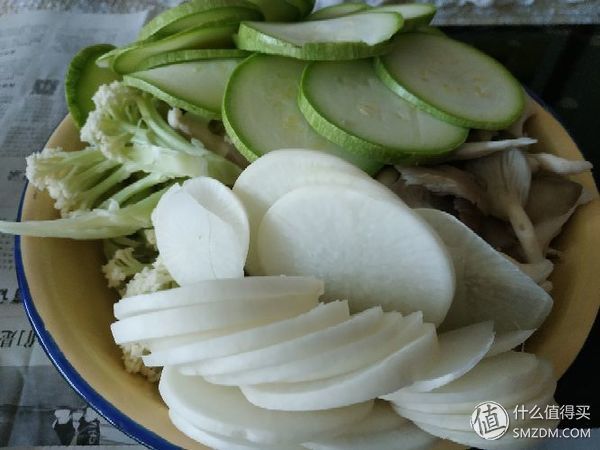 阳家私坊 麻辣火锅底料开箱-买底料自己煮，吃的是氛围不是味道