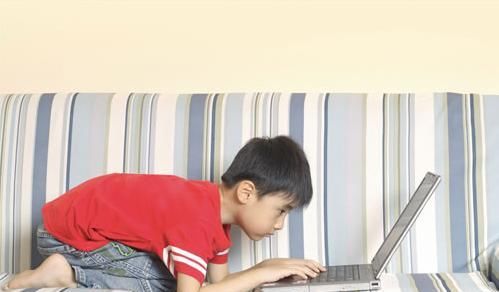 颈椎不好走路不稳危害大,你一定要知道的保健