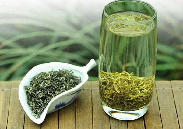手撕绿茶完整版视频 t014d56266c53521a6b.jpg