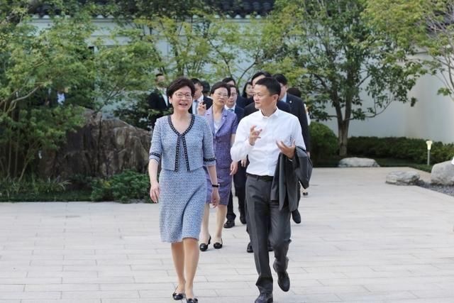 京东撤出微信加入支付宝,刘强东:我选择正义