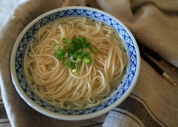 鸡骨高汤、鸡汤面