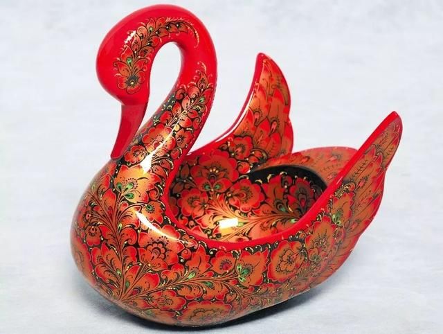 世界杯城市巡礼：我去高尔基的家乡，从不买套娃