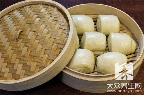 馒头是碱性食物吗