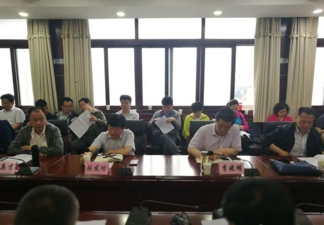 市人大常委会第三、四检查组对临潼区村两委