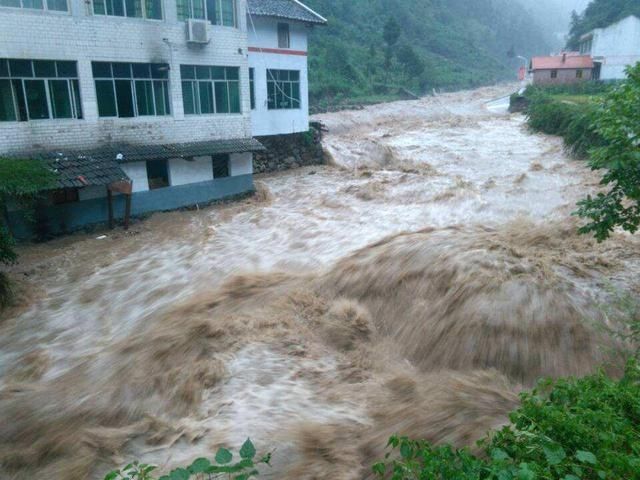 官方权威发布：今年夏季极端天气偏多！台风高温暴雨干旱齐上阵！