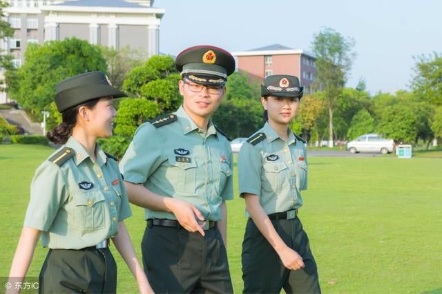 上学免学费还发工资?