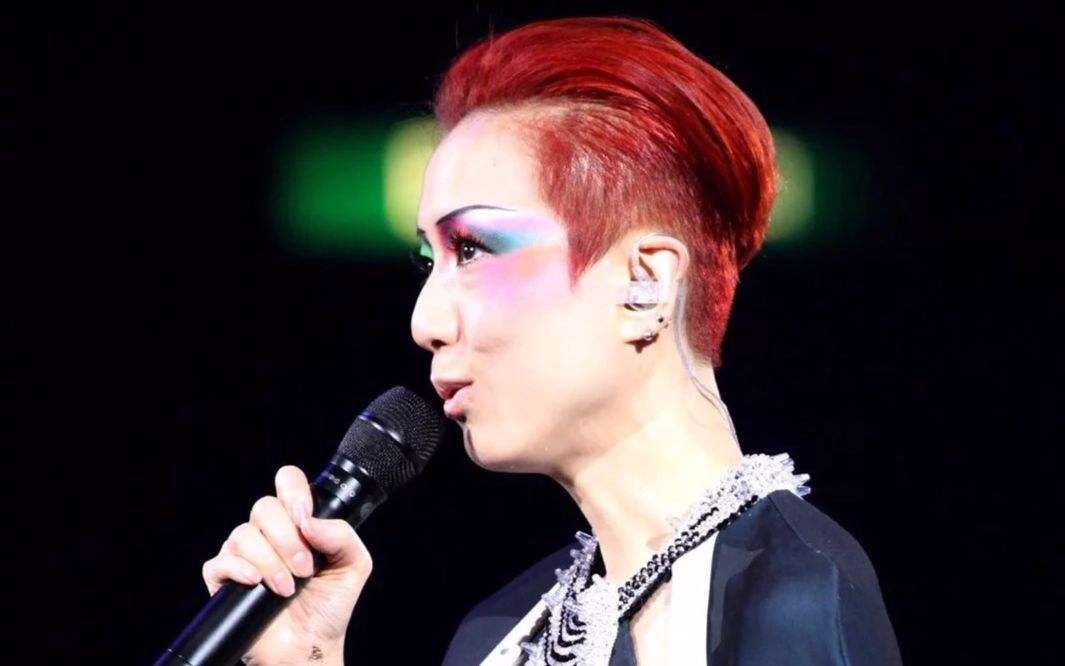 许志安不止有黄心颖,之前还曾因女助理,导致与