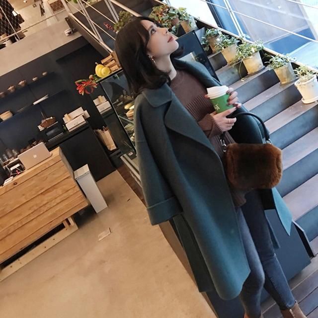 别不信,2018年穿大衣真的暖和又时尚,才一百来