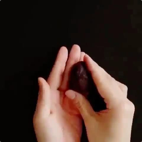 草莓大福好！这道少女心炸裂的草莓果冻包你舍得吃么？