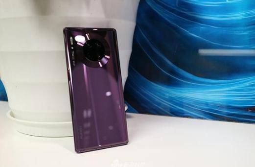 华为mate30和mate30pro图片