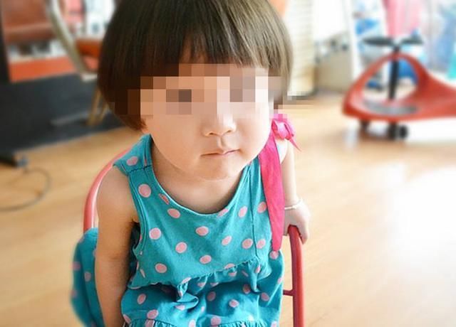 4岁宝宝口吐白沫,抢救无效死亡,医生说:这种东