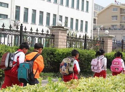 北京教委 中小学外供餐不得加工隔餐剩余食品
