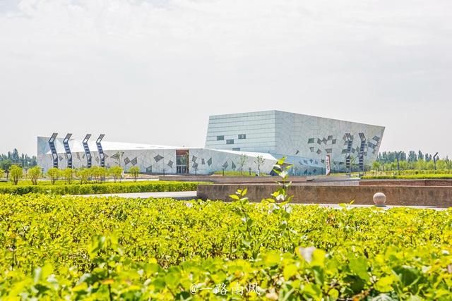 山西大同这座建筑里隐藏了2.5亿年的秘密，游客可以免费参观！