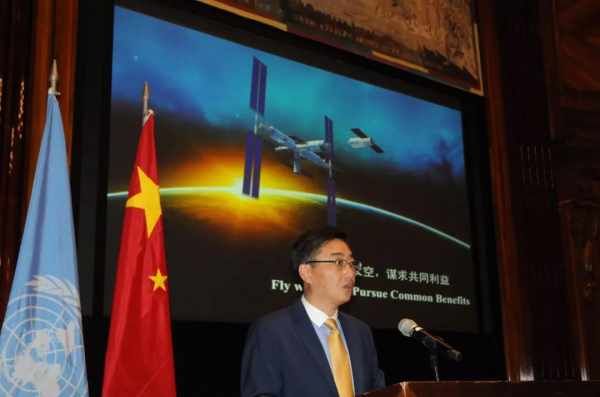 特朗普变卦，但中国这两招一出他就彻底输了！
