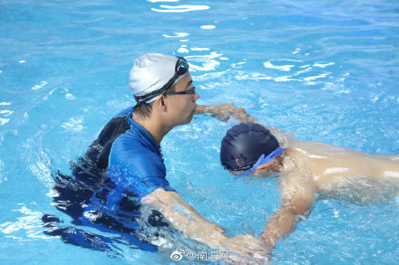 游泳列入明年海南中考体育选考科目!220个教学