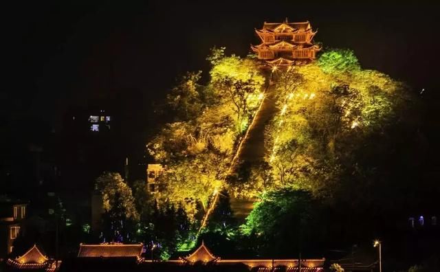 贵州最美夜景评选，快来为你的家乡投一票！