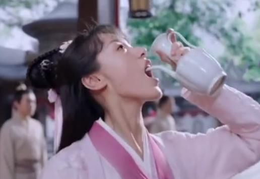 琉璃结局：璇玑婚后成最不靠谱娘亲，把孩子塞给司凤，惨了腾蛇