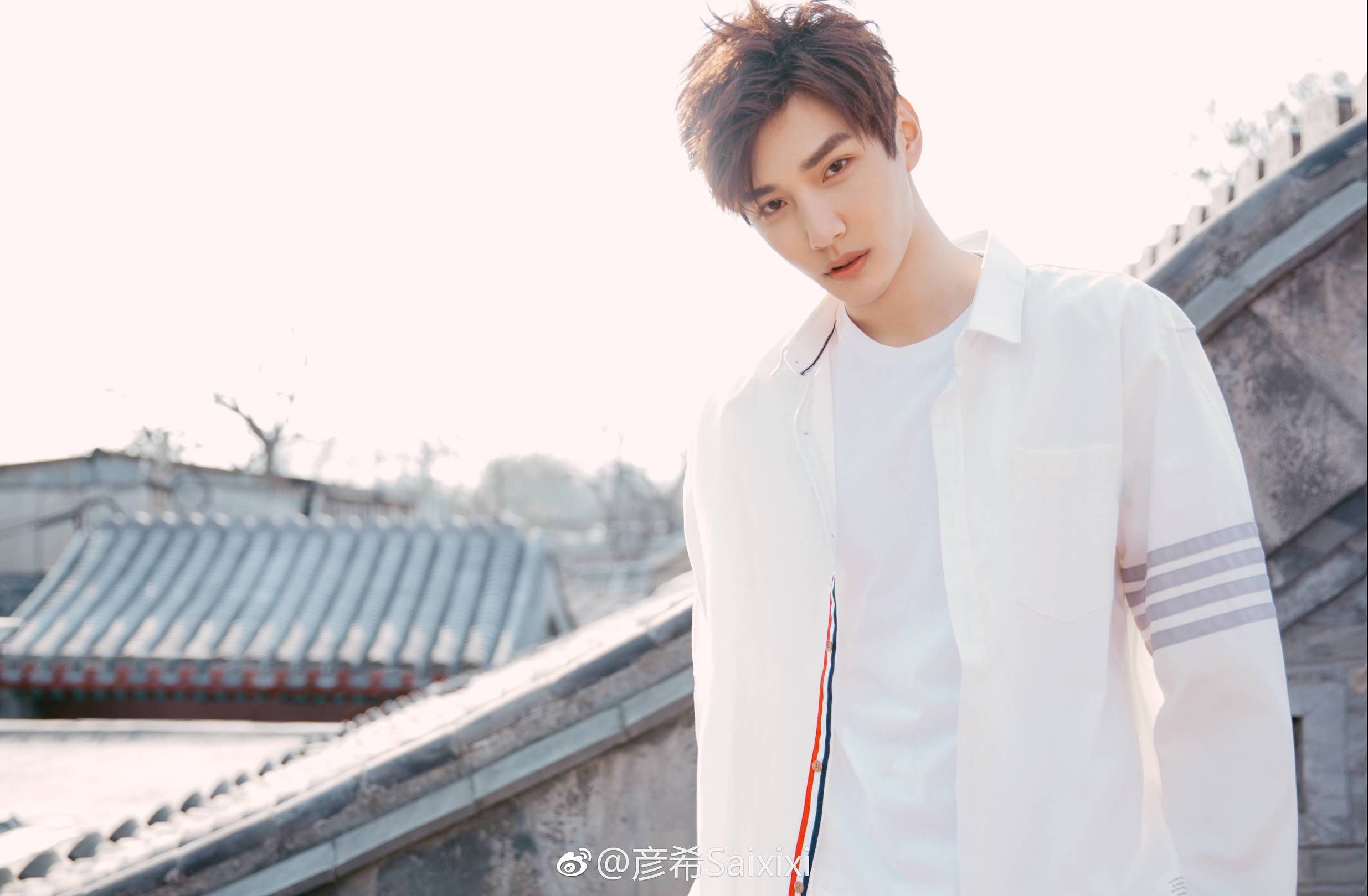 彦希啊,别撩了,难道你不知道自己有多帅吗?