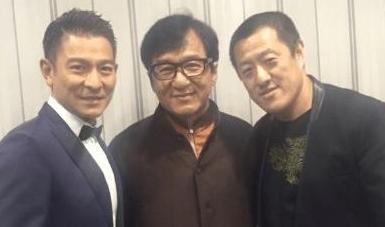 金晨本人再次辟谣与贾乃亮恋情:猫不是一只猫