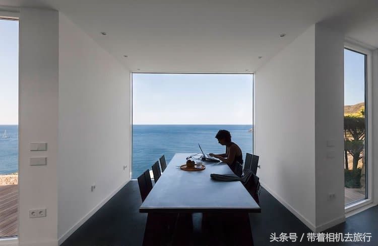 仿佛住在画中，西班牙“最艺术”海景酒店