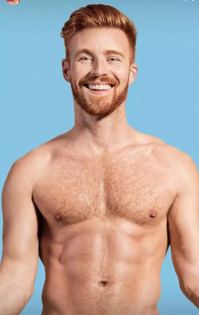 十二位美国红发男模登上杂志,希望消除种族歧视