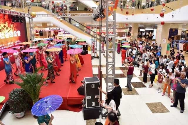 2018禁毒快闪活动登陆公主岭华生购物中心